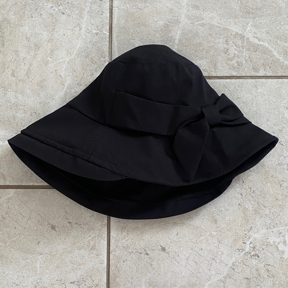 Boutique NWT Black Sun Hat Bow Detail